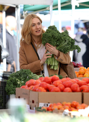 Kate Winslet 'Collateral Beauty' Set 006