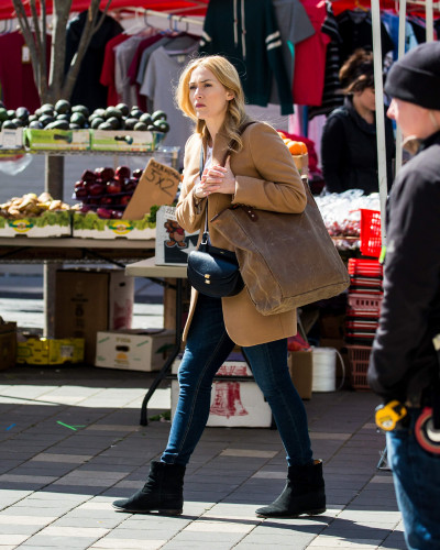 Kate Winslet 'Collateral Beauty' Set 020