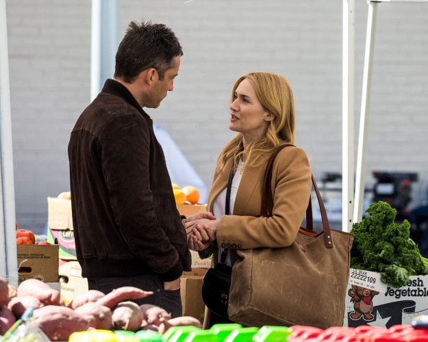 Kate Winslet 'Collateral Beauty' Set 035
