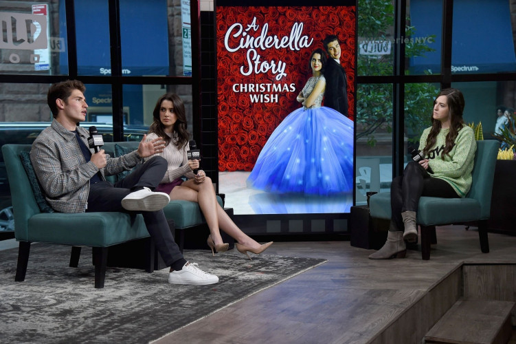 Laura Marano AOL Build (29)