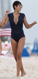 Jackie Cruz 0006